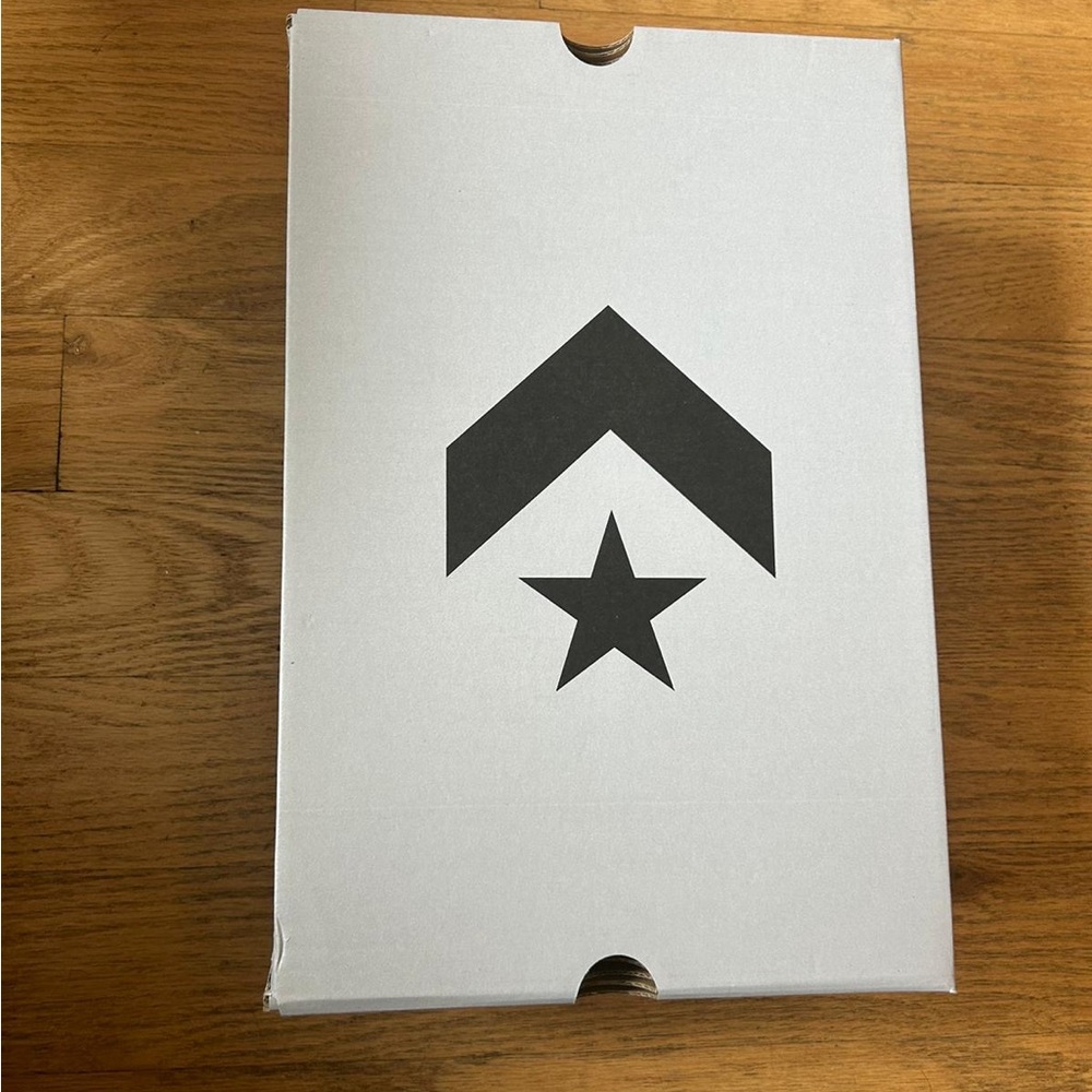 Grey & Black converse empty shoe/gift / storage box Size 11